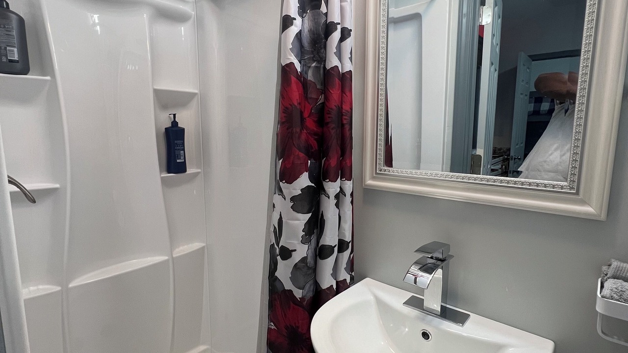Photo of Bathroom in Autaugaville