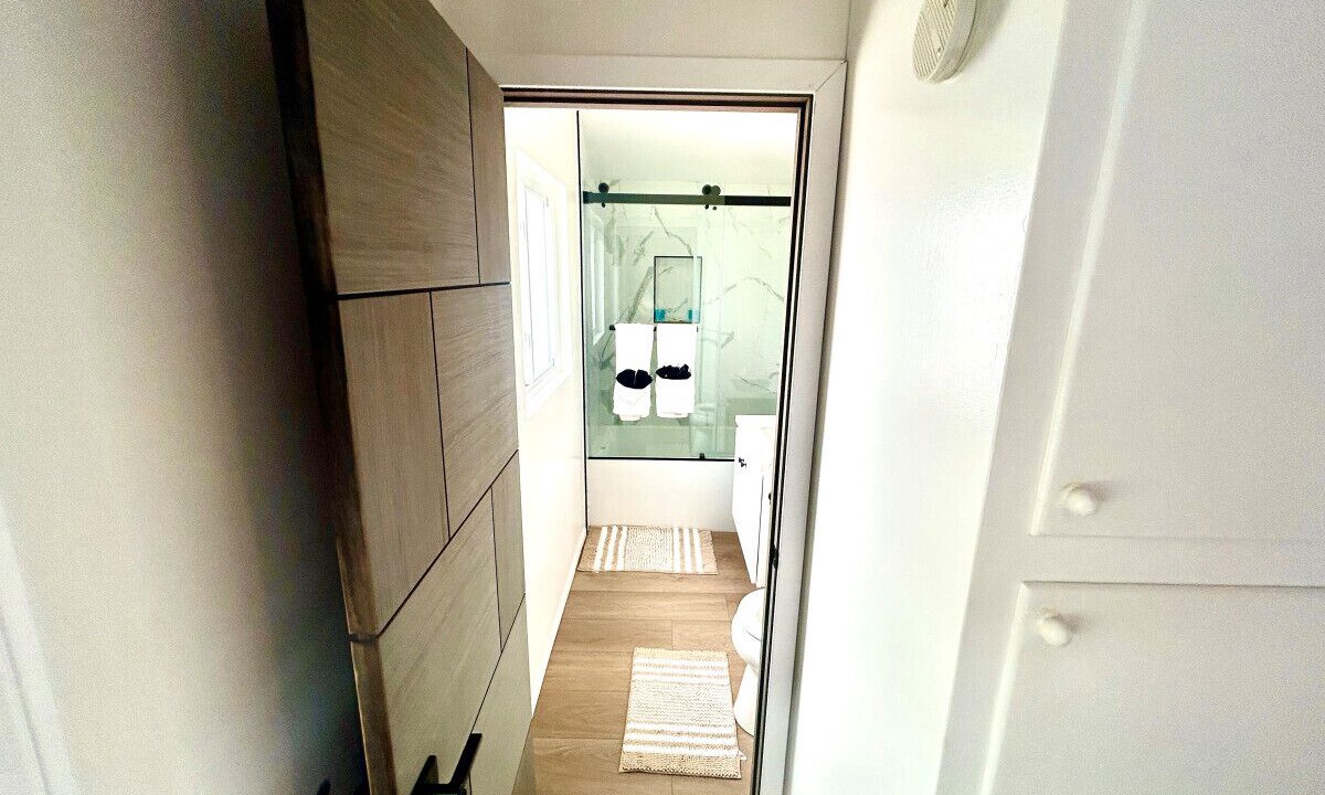 Photo of Bathroom in Corona del Mar