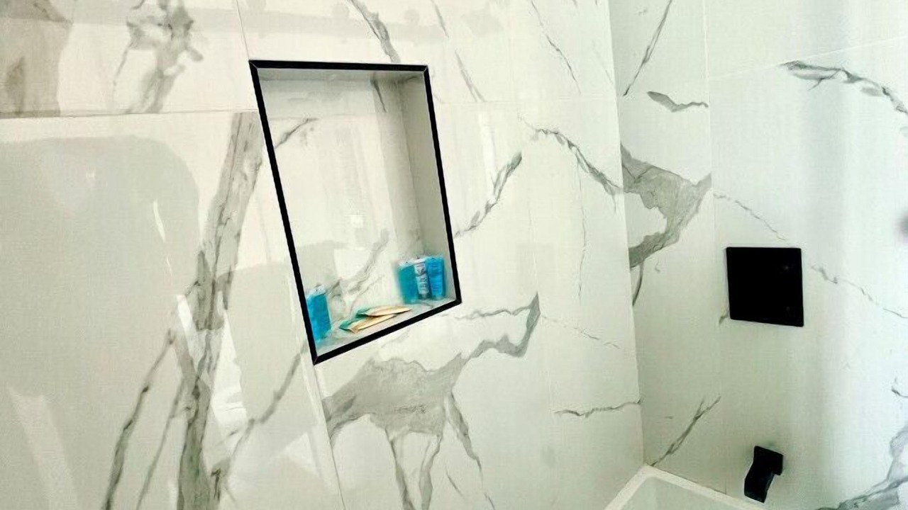 Photo of Bathroom in Corona del Mar