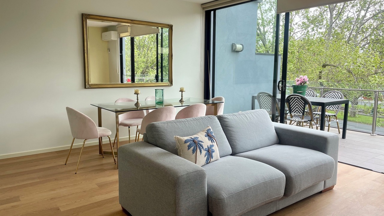 Photo of Livingroom in Caulfield North