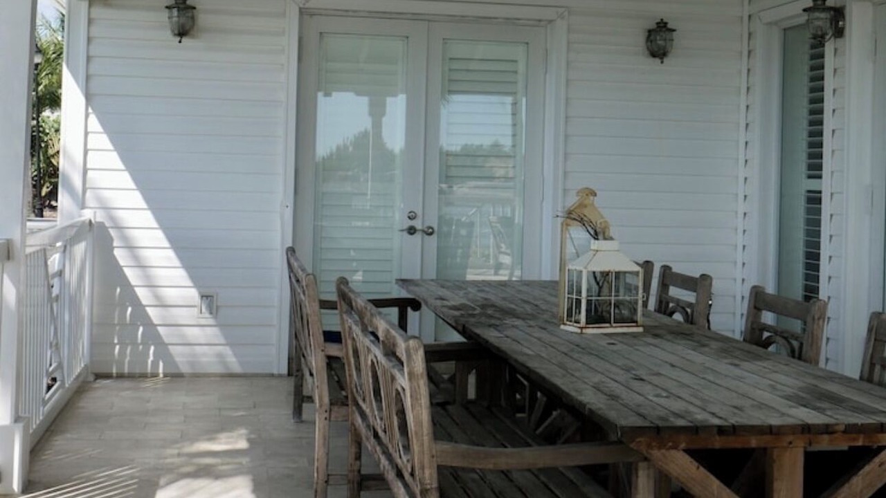 Photo of Outdoor in Alice Town