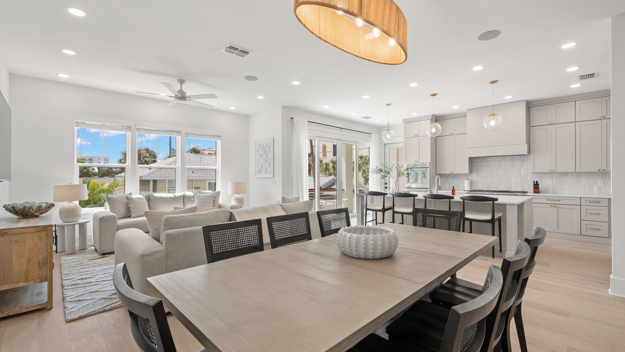 Photo of Livingroom in Clearwater Beach