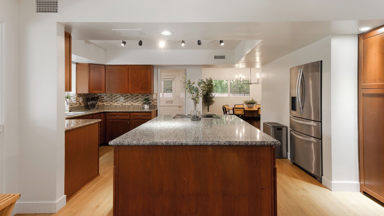 Photo of Kitchen in Morrison - Eldridge Park