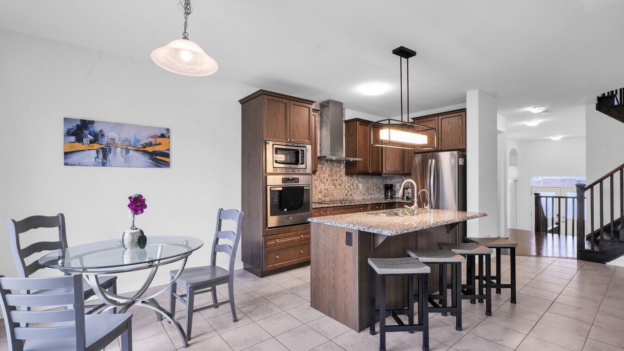 Photo of Kitchen in Doon South