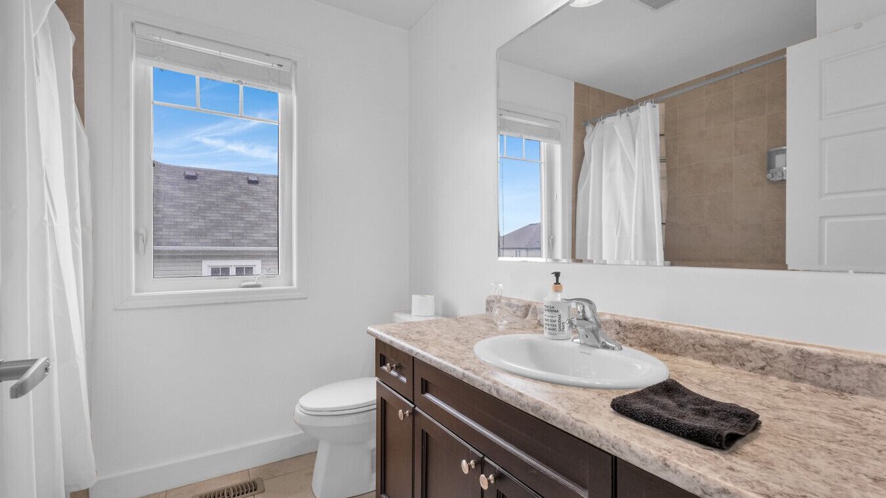Photo of Bathroom in Doon South