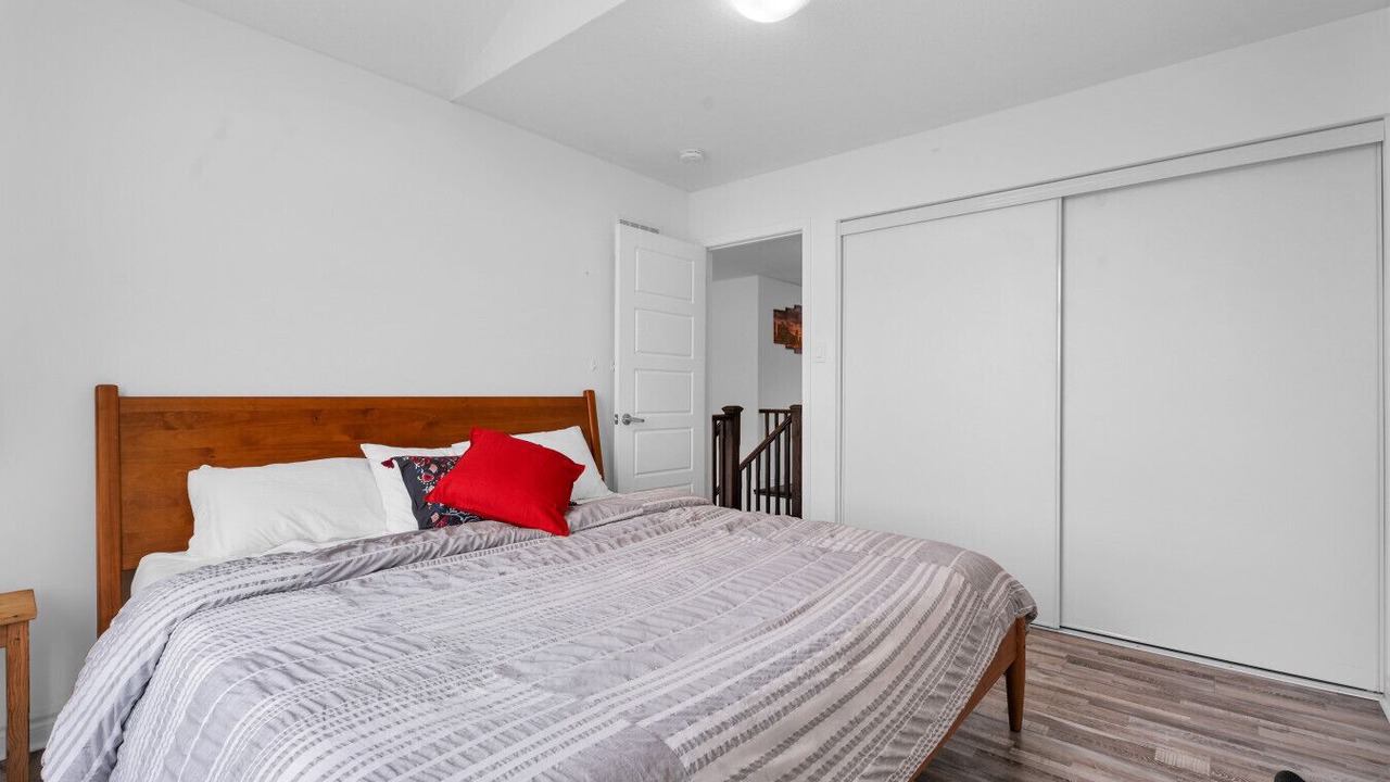 Photo of Bedroom in Doon South