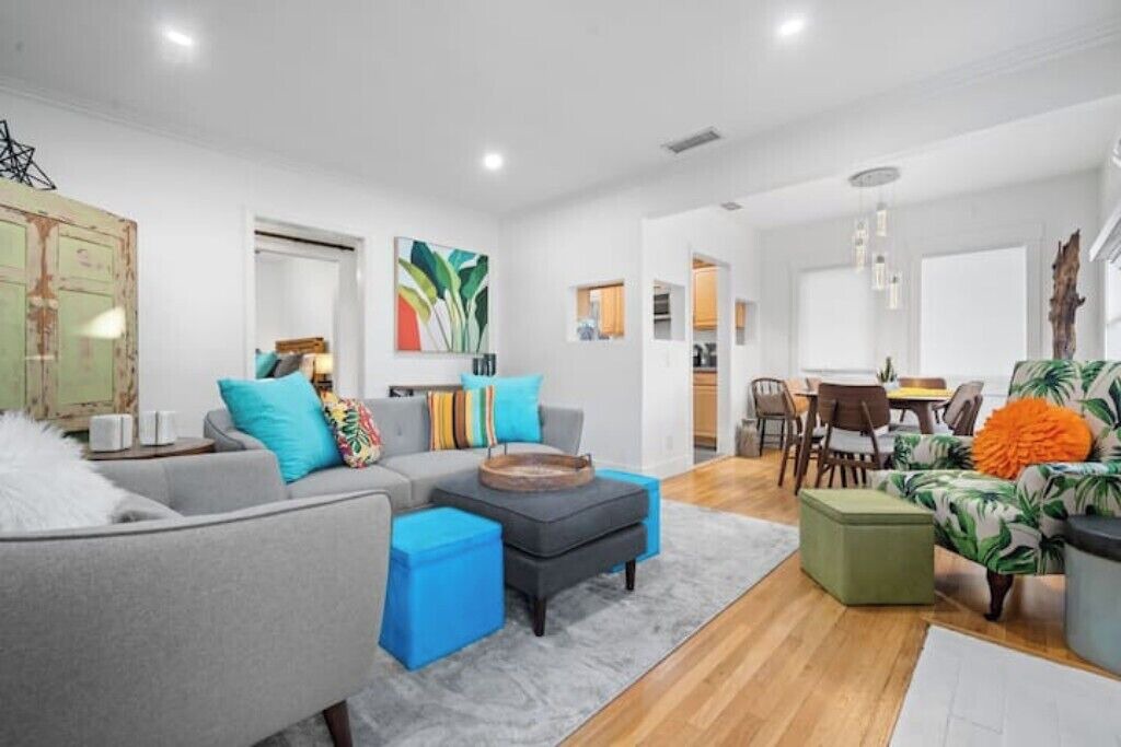 Photo of Livingroom in Lakewood Village