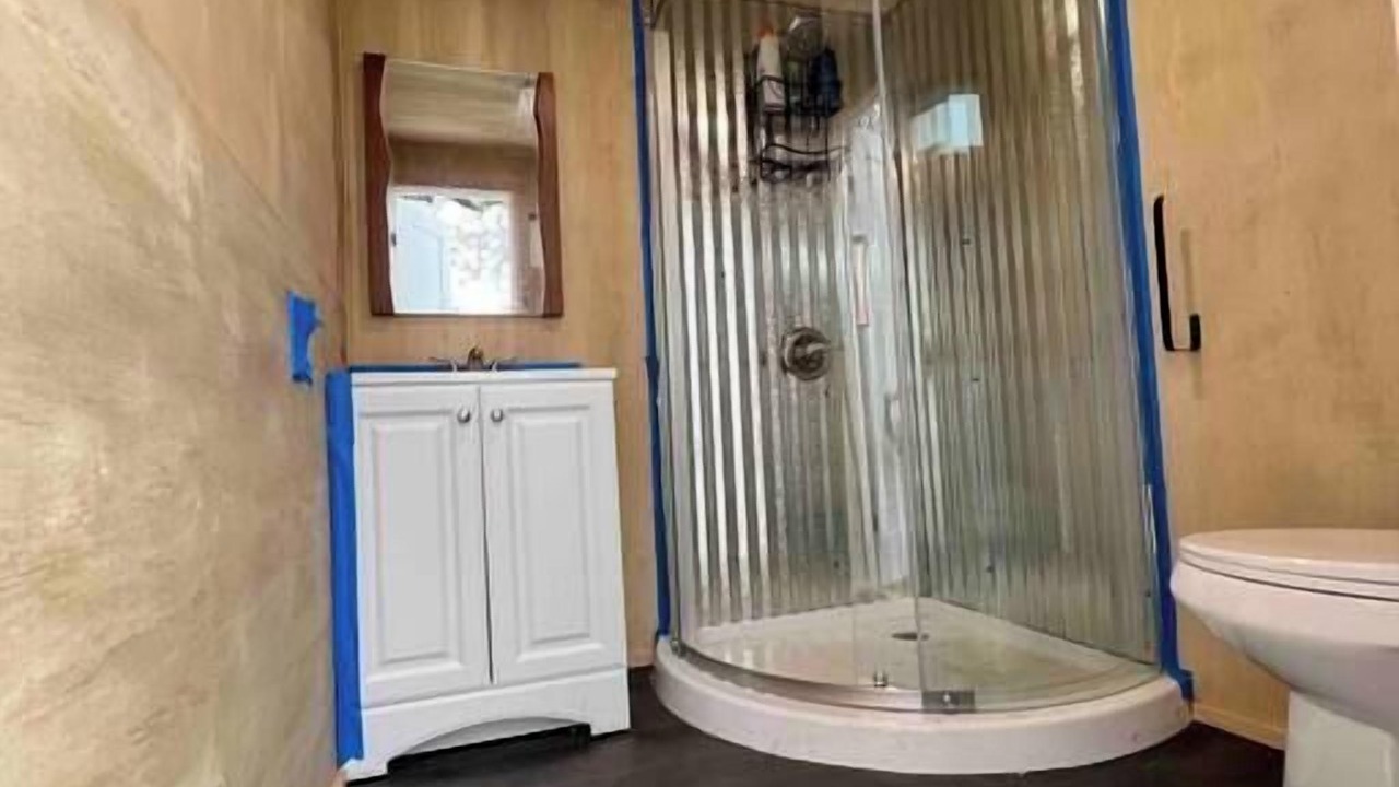 Photo of Bathroom in Dunlap