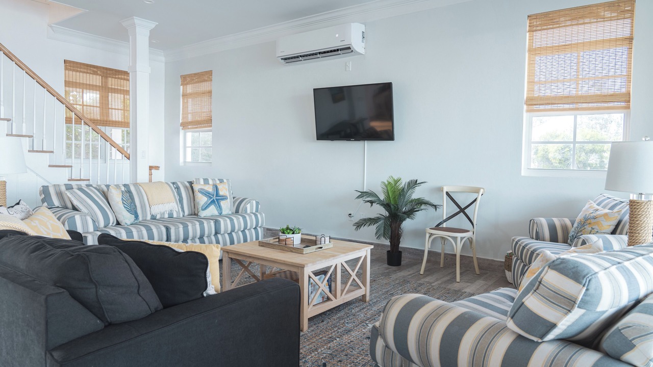 Photo of Livingroom in William's Town