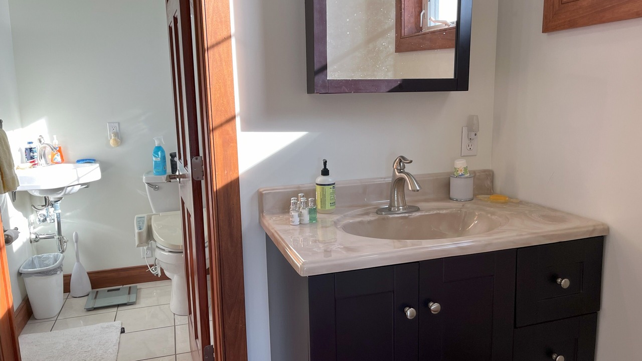 Photo of Bathroom in Oaks Corners