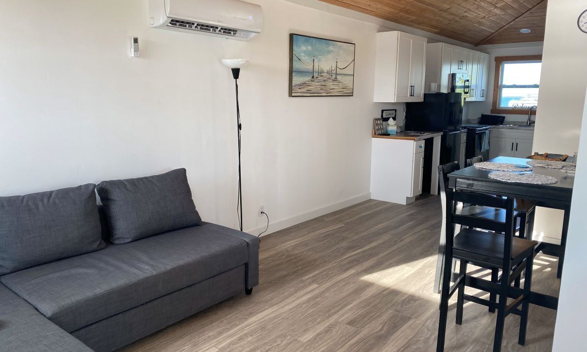 Photo of Livingroom in Green Turtle Cay