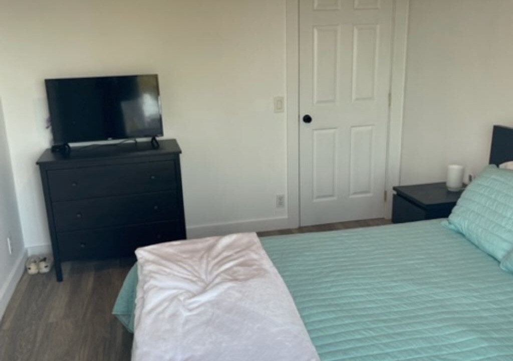 Photo of Bedroom in Green Turtle Cay