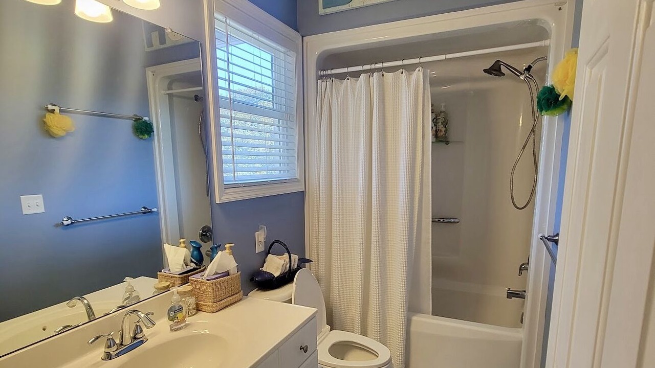 Photo of Bathroom in Ocean City Beach
