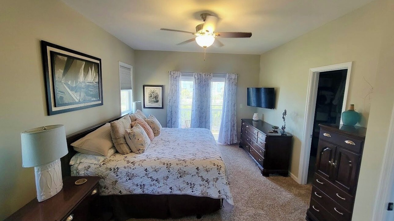 Photo of Bedroom in Ocean City Beach