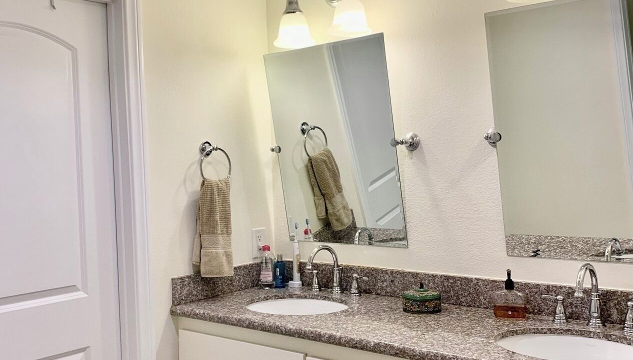 Photo of Bathroom in Palisades Highlands