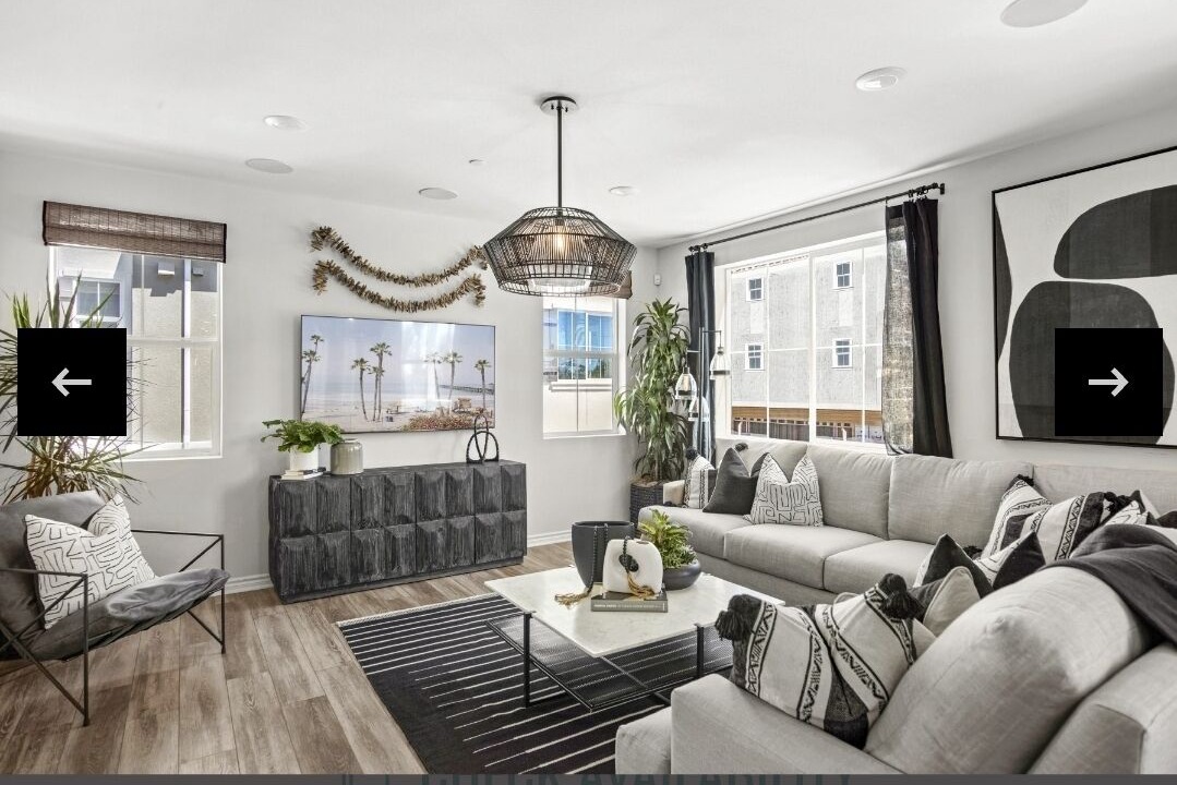 Photo of Livingroom in Compton