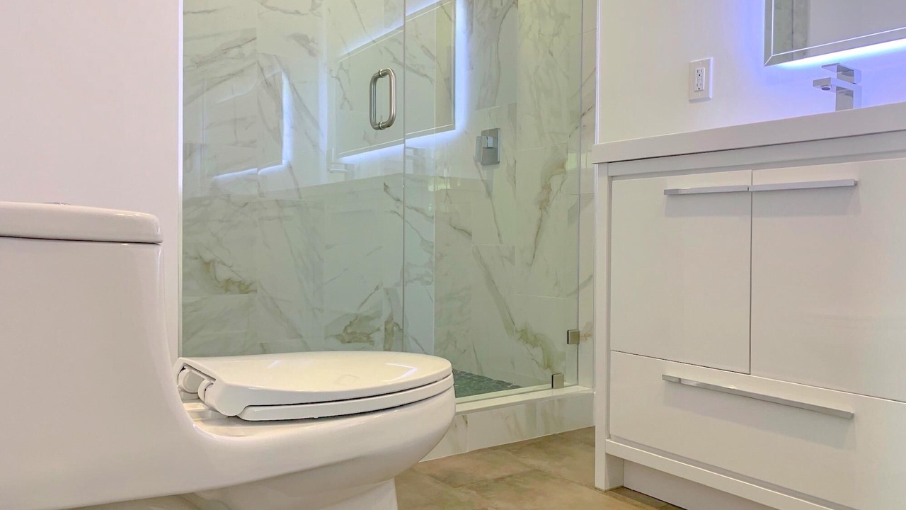 Photo of Bathroom in Lake Balboa