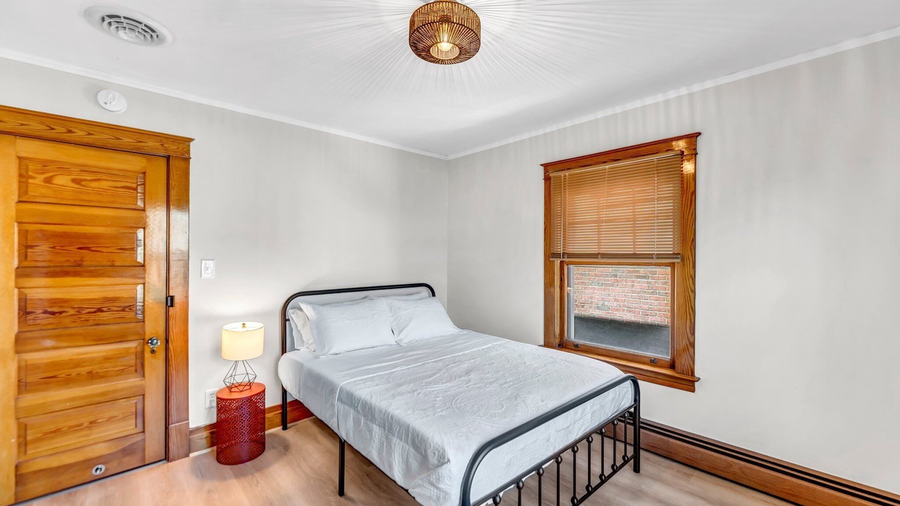 Photo of Bedroom in Niagara Falls
