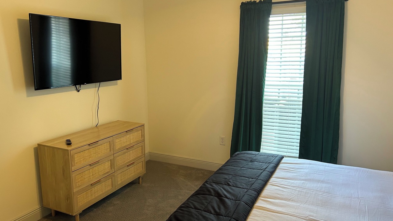 Photo of Bedroom in Tuscaloosa
