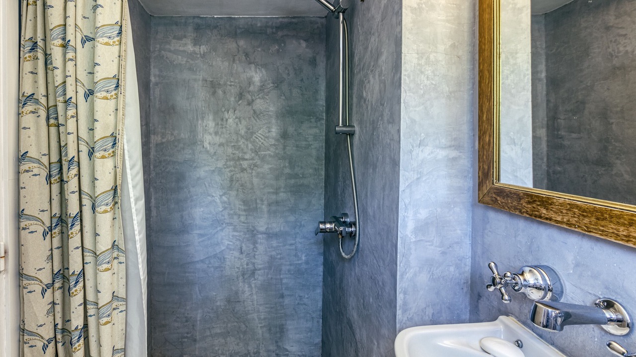 Photo of Bathroom in Cadaques