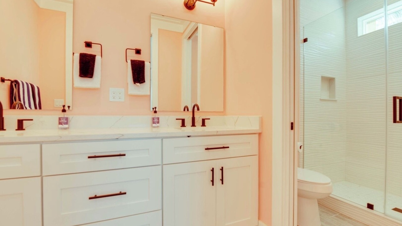 Photo of Bathroom in Midtown