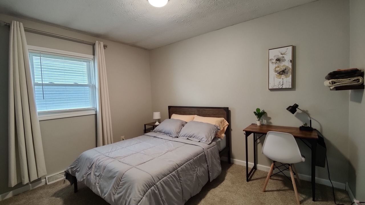 Photo of Bedroom in Elmira