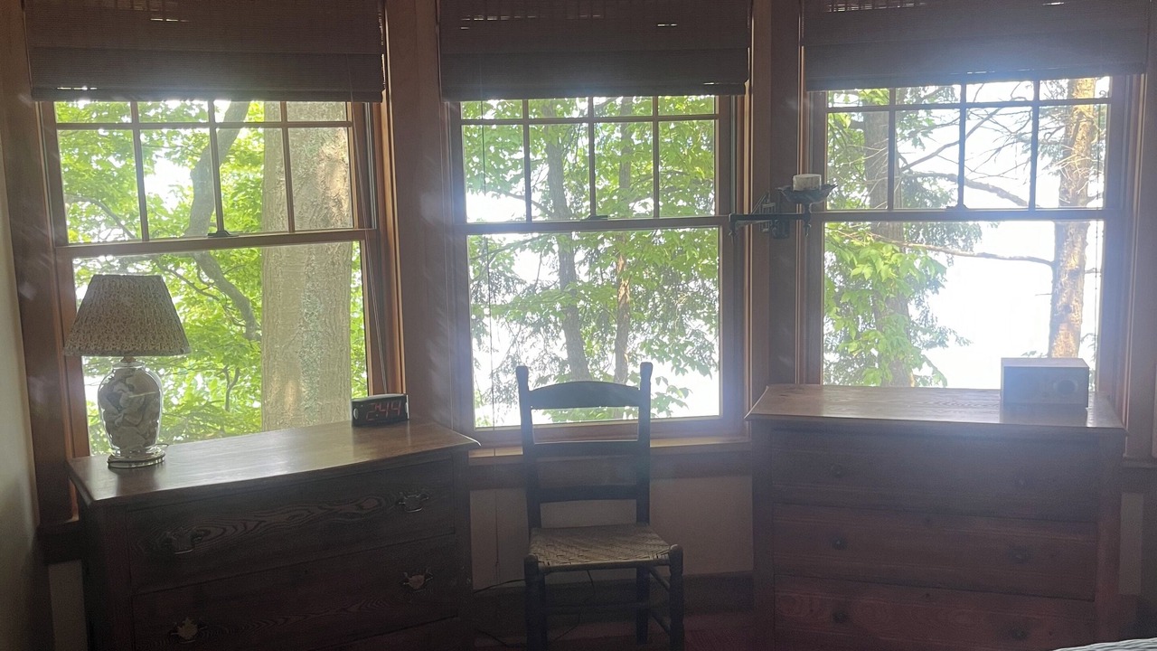 Photo of Bedroom in Poplar Ridge