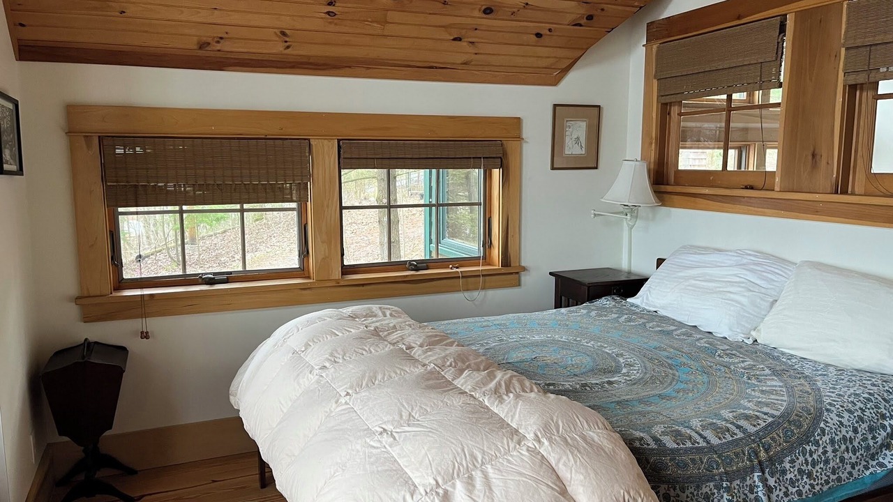 Photo of Bedroom in Poplar Ridge
