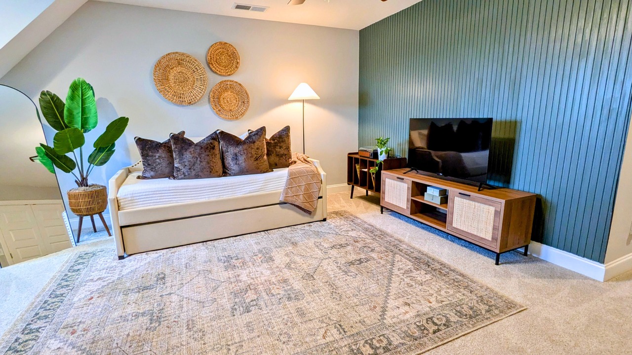 Photo of Livingroom in Auburn - Opelika