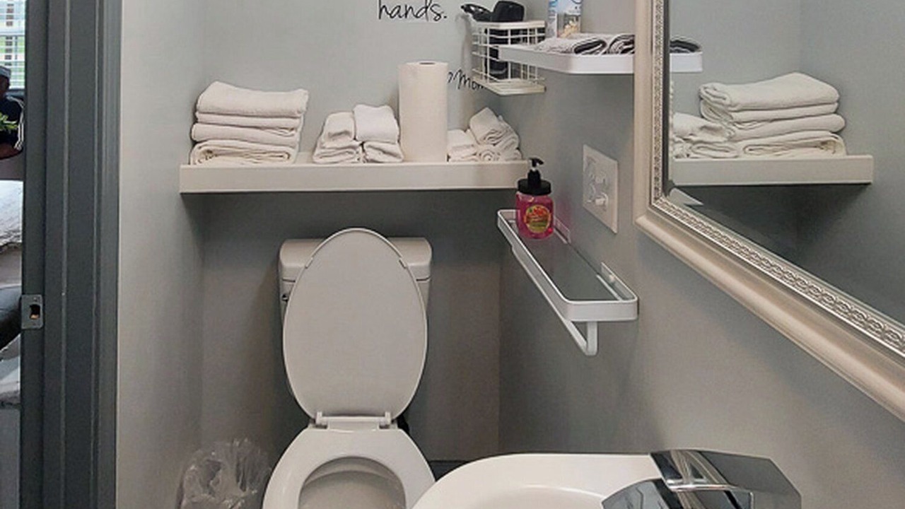 Photo of Bathroom in Autaugaville