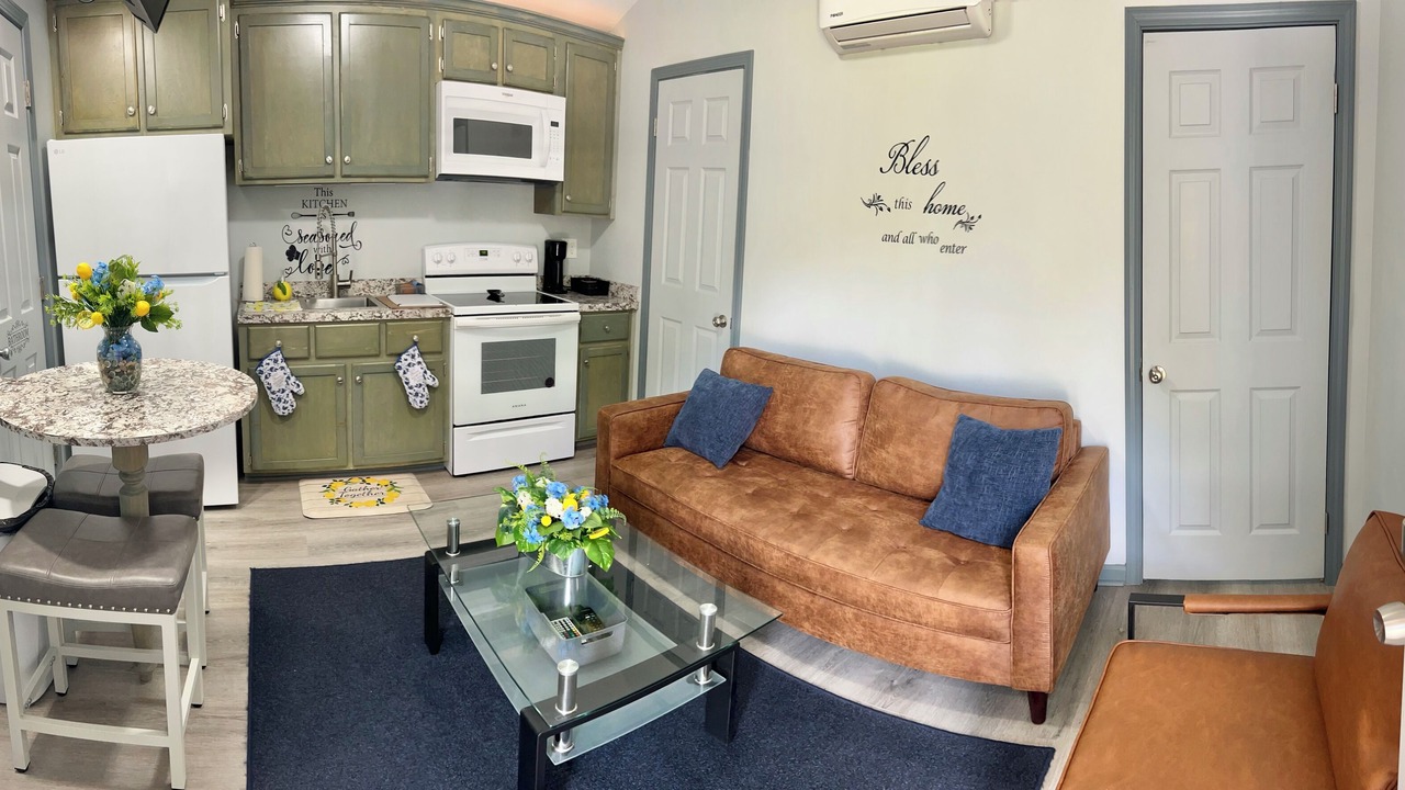Photo of Livingroom in Autaugaville