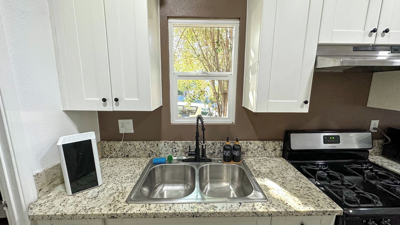 Photo of Kitchen in Florence-Graham