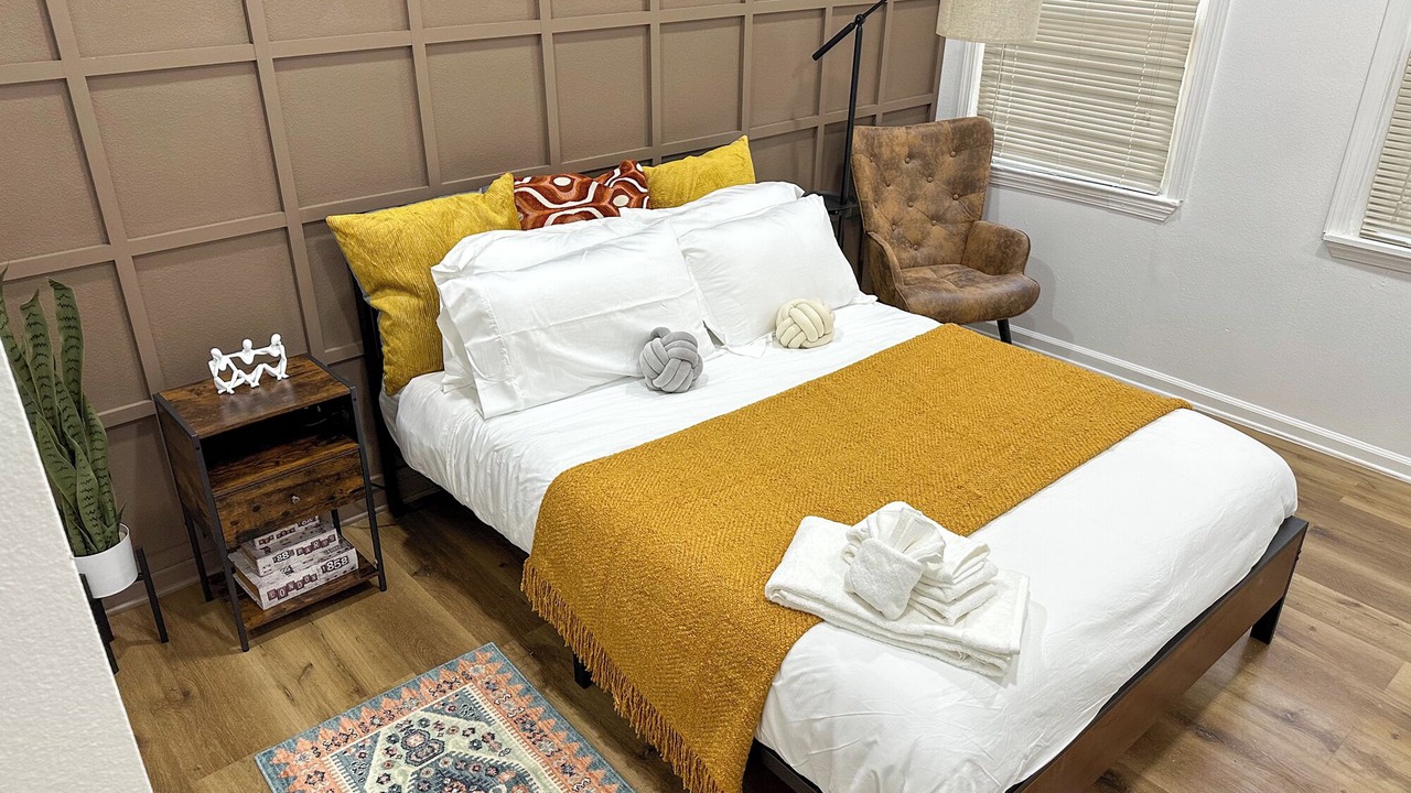 Photo of Bedroom in Florence-Graham