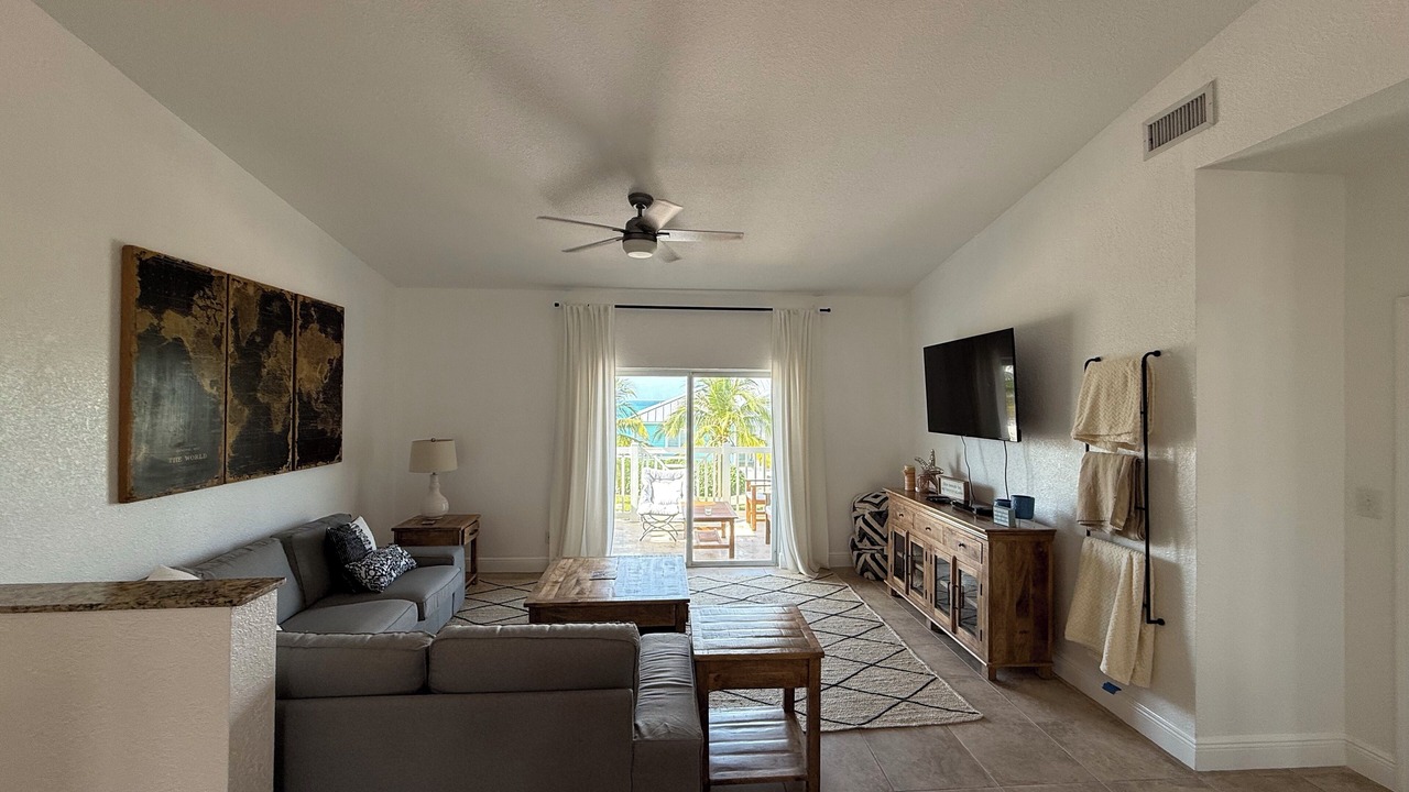 Photo of Livingroom in Alice Town