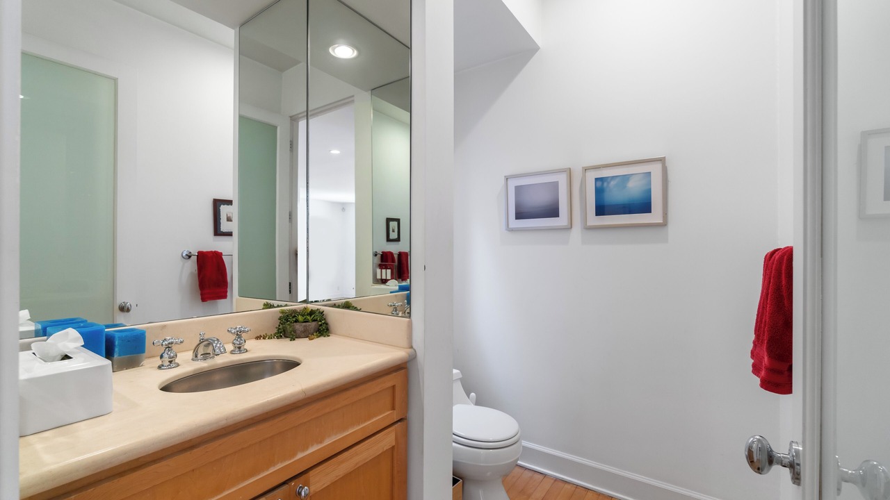 Photo of Bathroom in Silver Strand