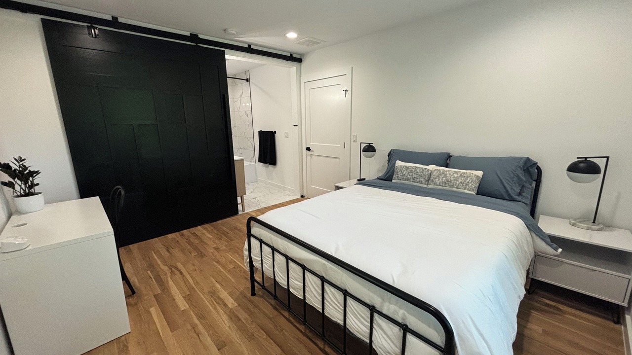 Photo of Bedroom in East Pensacola Heights