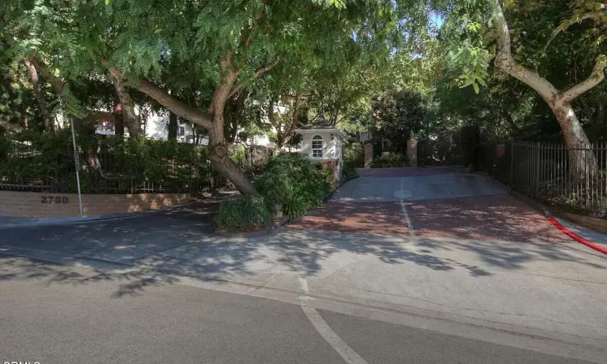 Photo of Outdoor in Hollywood Hills
