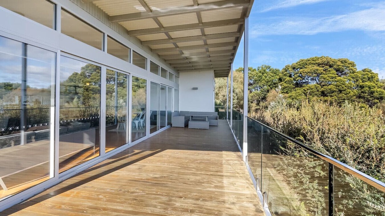 Photo of Patio Balcony in Opossum Bay