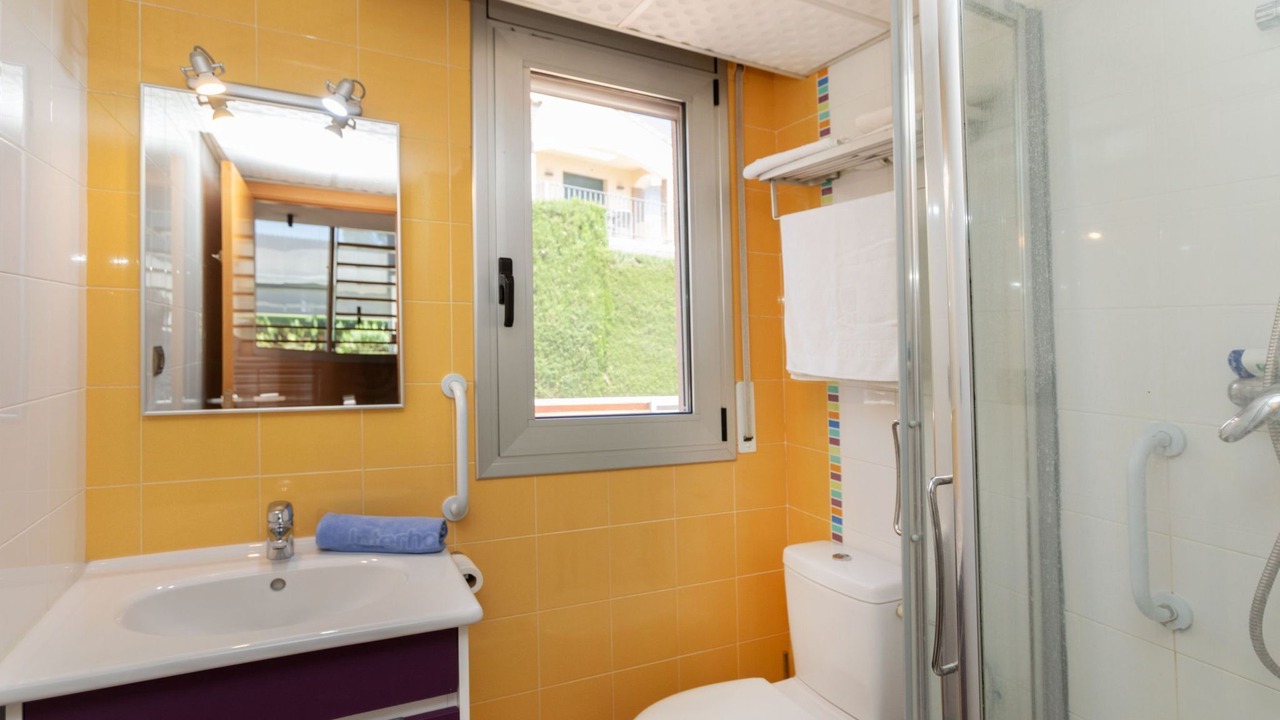 Photo of Bathroom in Bonmont Terres Noves