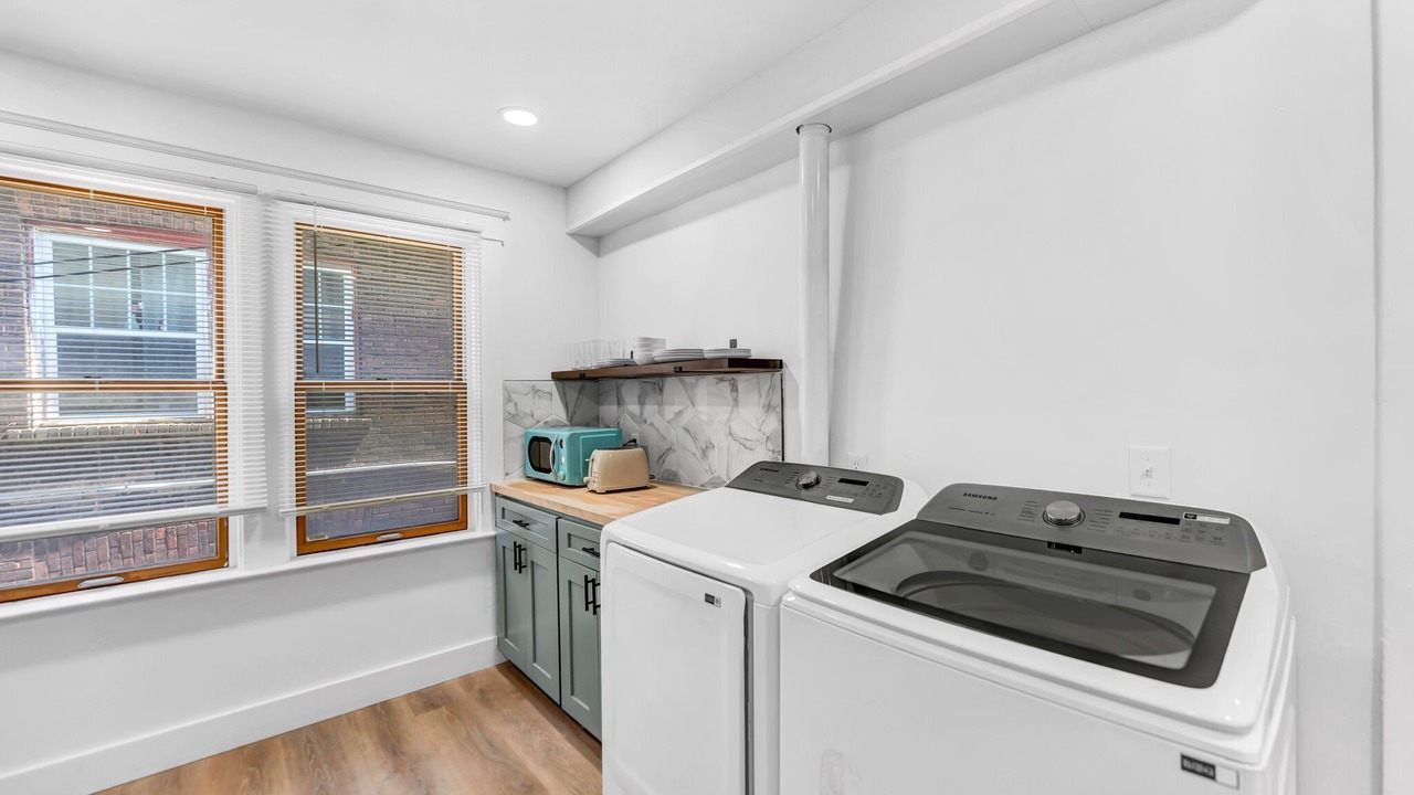 Photo of Kitchen in Downtown Niagara Falls