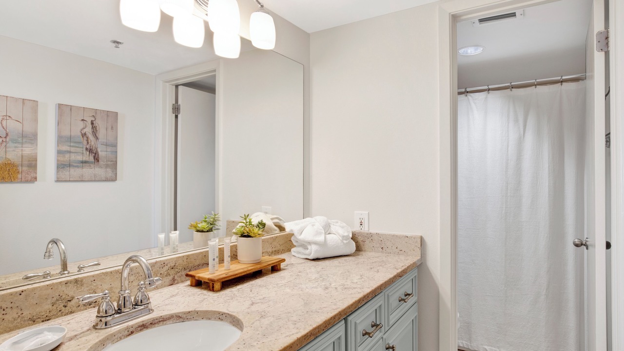 Photo of Bathroom in Ono Island