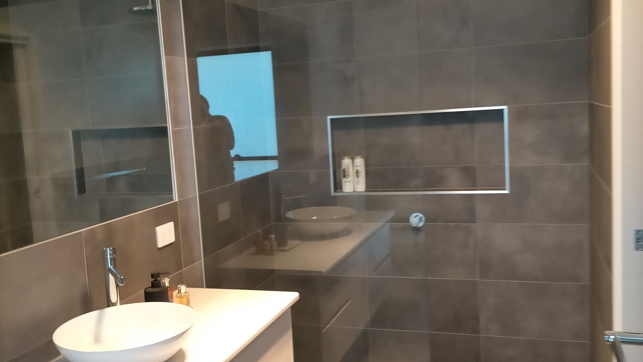 Photo of Bathroom in Worrolong