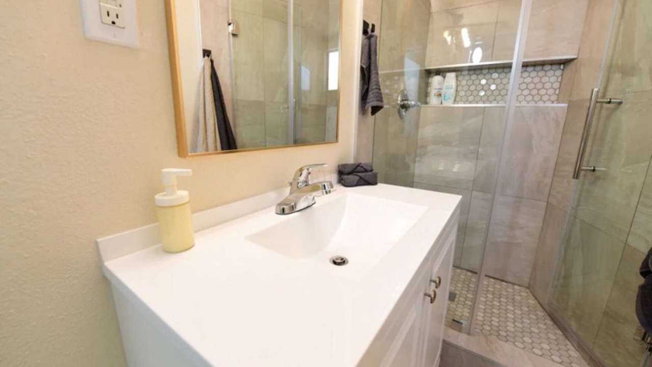 Photo of Bathroom in Serra Mesa