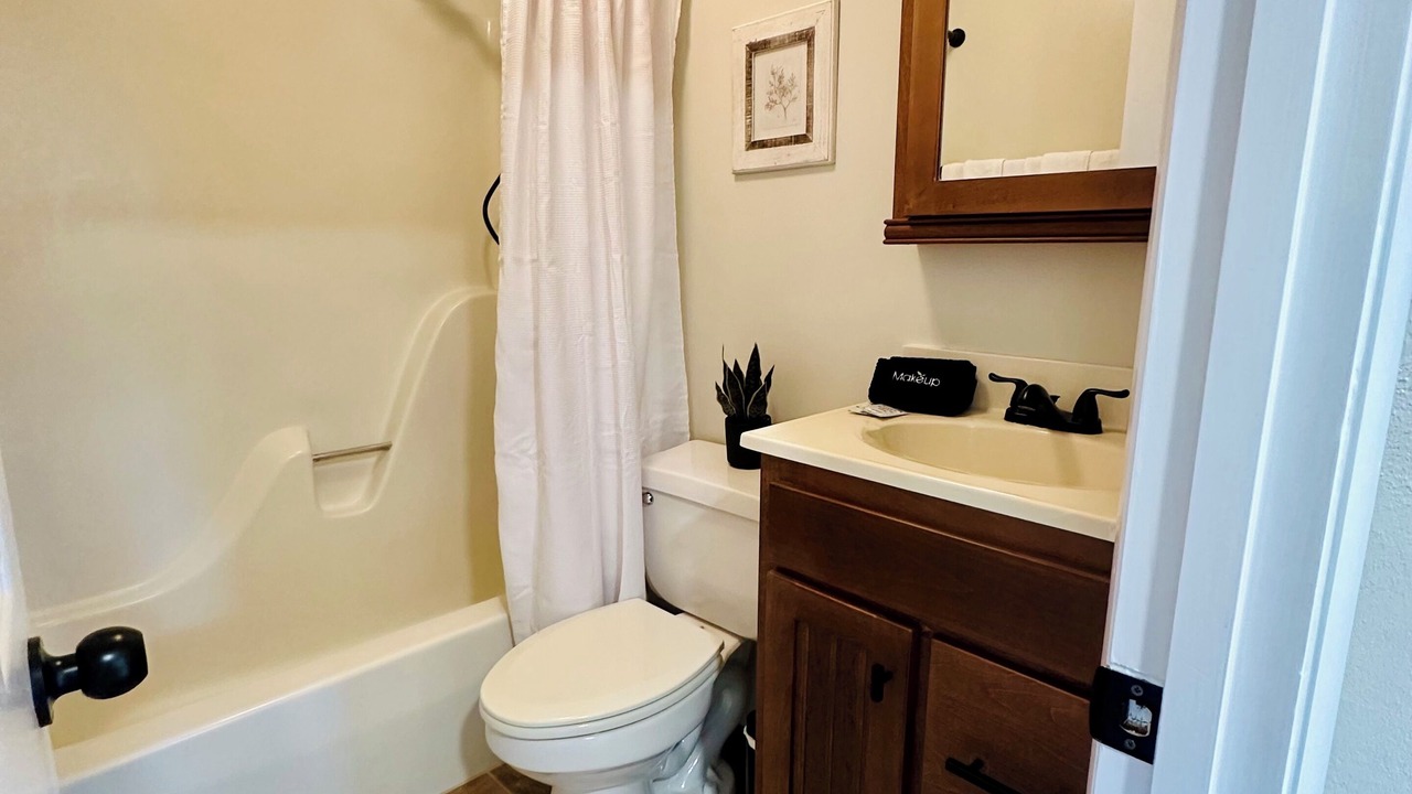 Photo of Bathroom in Rogersville
