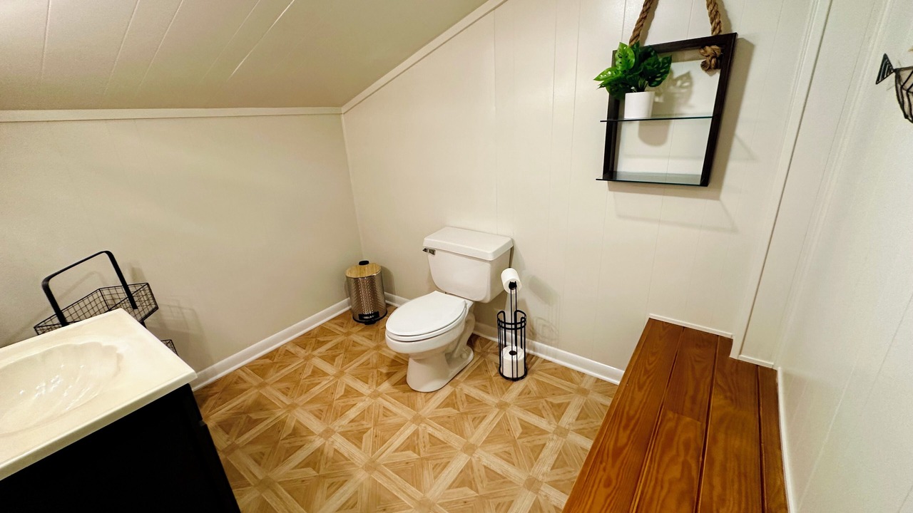 Photo of Bathroom in Rogersville