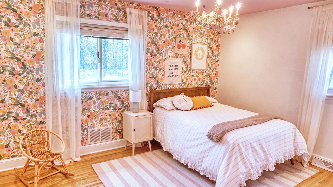 Photo of Bedroom in Williamsville