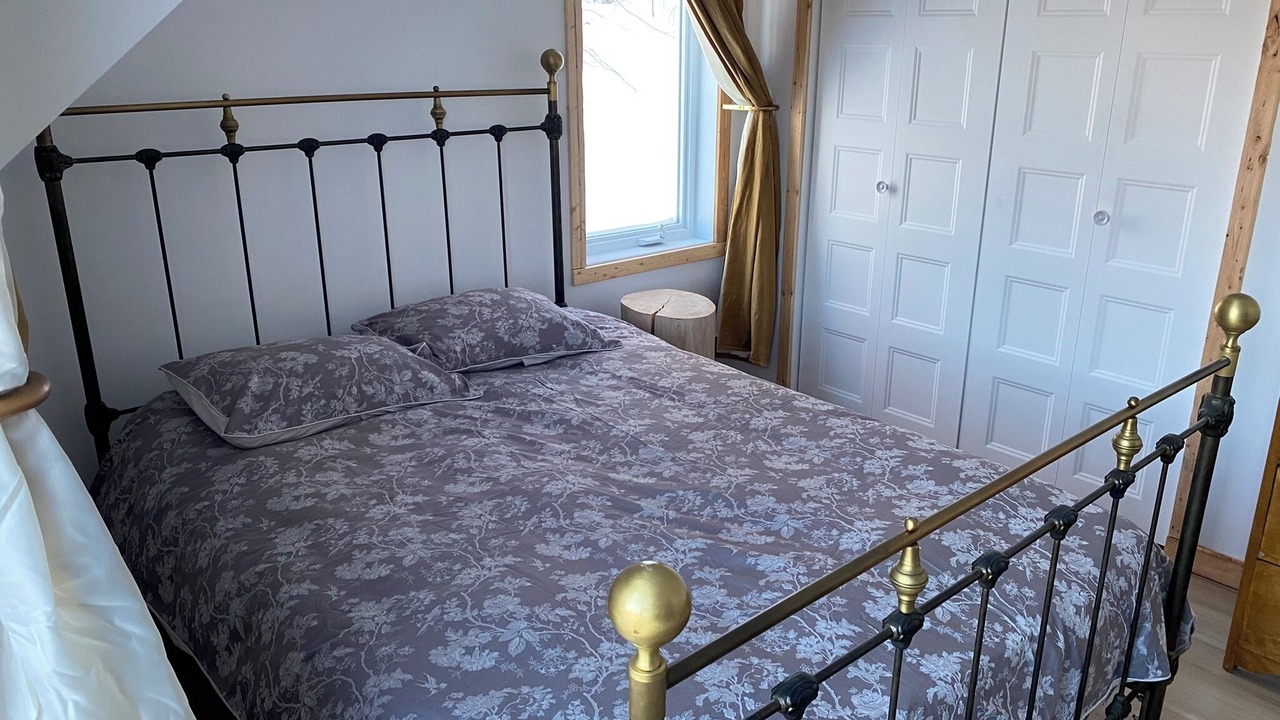 Photo of Bedroom in L'Anse-Saint-Jean