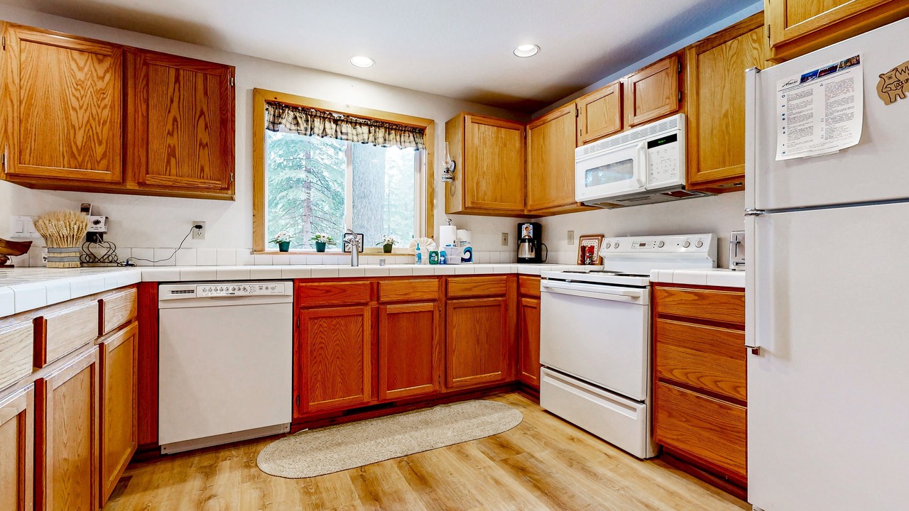Photo of Kitchen in Tahoe Pines