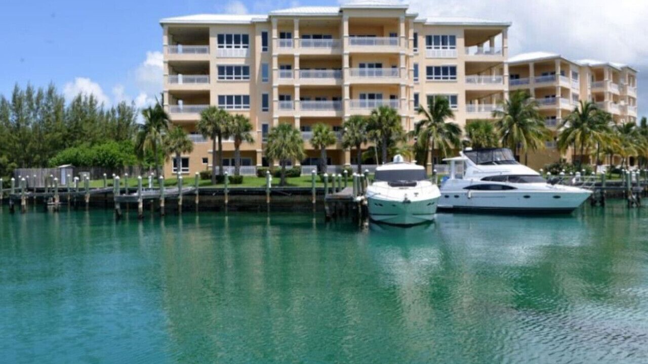 Photo of Patio Balcony in Bahamia West