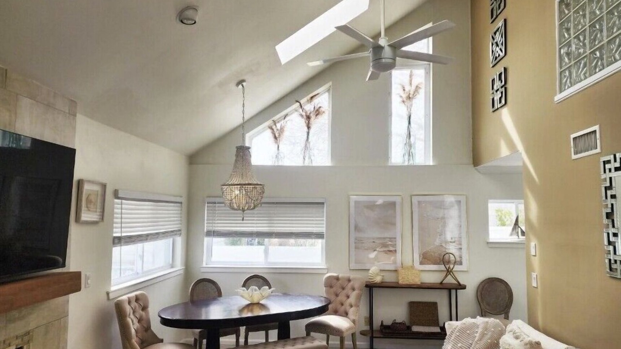 Photo of Livingroom in Osbornsville